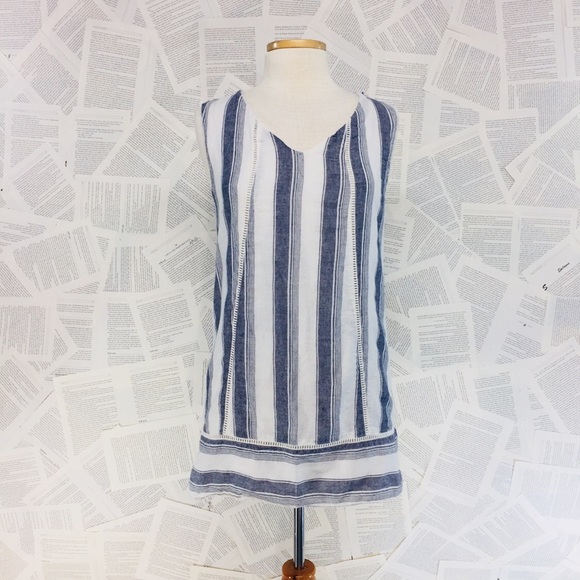 Paper Crane Dresses & Skirts - Paper Crane linen striped v-neck shift dress